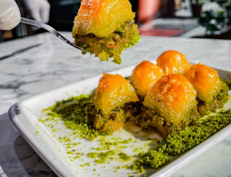 Baklava Neden Hamur Olur? Çıtırlığı Bozan Nedenler