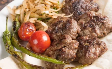 Köftenin Dağılmaması İçin Harç Nasıl Hazırlanır?