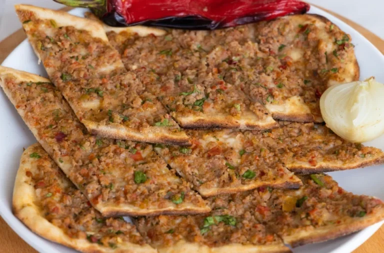 Etli Ekmek