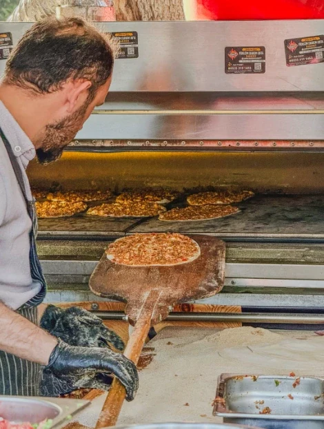 Lahmacun Fırında Neden Kurur?