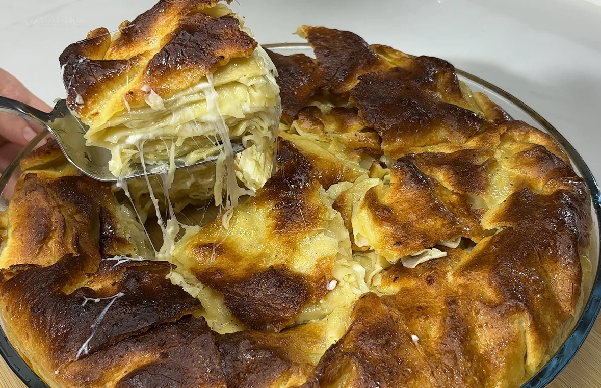 El açması kat kat peynirli su böreği