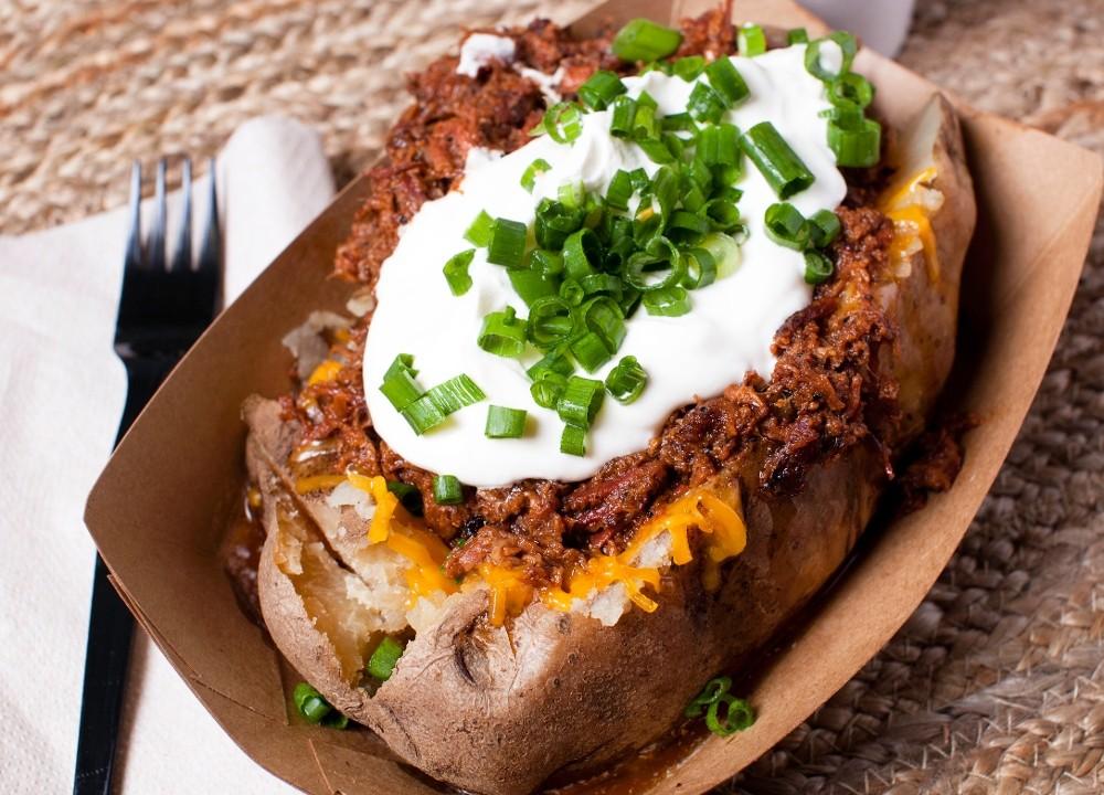 Baked Potato with Chili