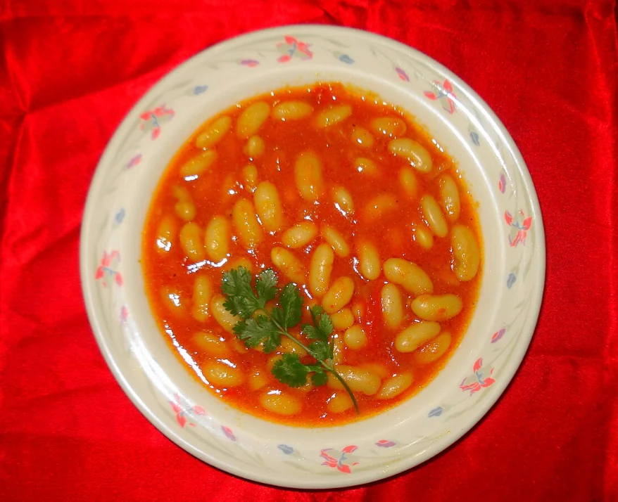 Etsiz Kuru Fasulye Yemeği